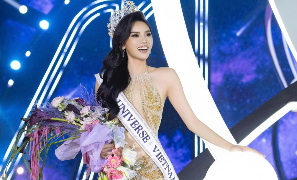 Kỳ Duyên né tránh khi nhắc đến Minh Triệu trong đêm chung kết Miss Universe Việt Nam