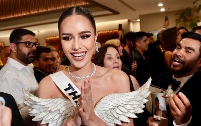 Chủ tịch Miss Universe có tuyên bố như 'tạt gáo nước lạnh' vào Hoa hậu Thái Lan