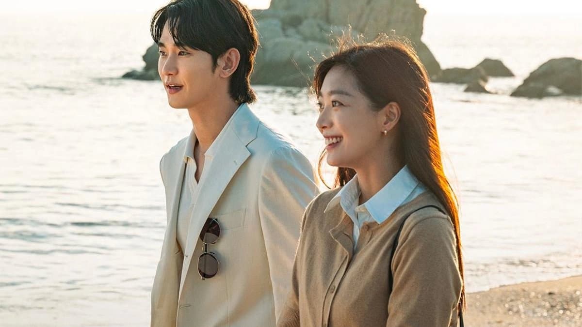 'Chia tay' Kim Ji Won, Kim Soo Hyun nên duyên cùng nàng thơ xinh đẹp kém 3 tuổi