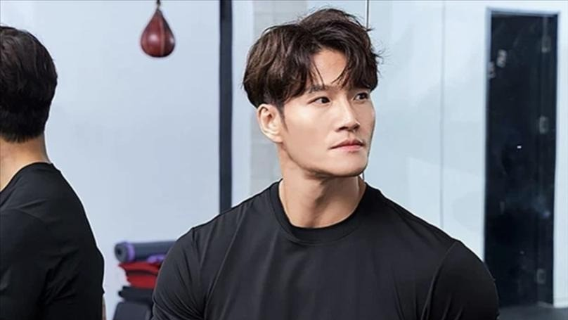 Kim Jong Kook lần đầu hé lộ nhà riêng làm dàn sao muốn "ngất xỉu": Hoá ra không ai yêu là có lí do!