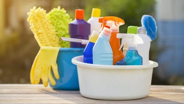 Đừng rửa bát, giặt quần áo kiểu này nữa! 5 chất độc giấu mặt trong gia đình đang âm thầm hủy hoại cơ thể
