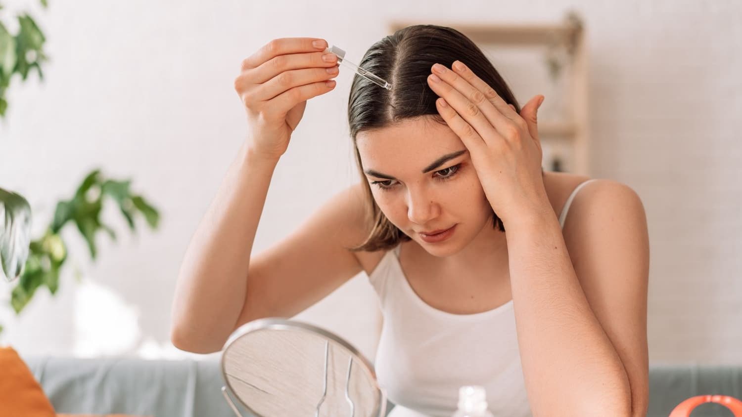 Việt Nam có 1 loại lá giá rẻ giúp chống rụng tóc, kích thích mọc tóc con: Dùng đúng cách trị đủ thứ bệnh