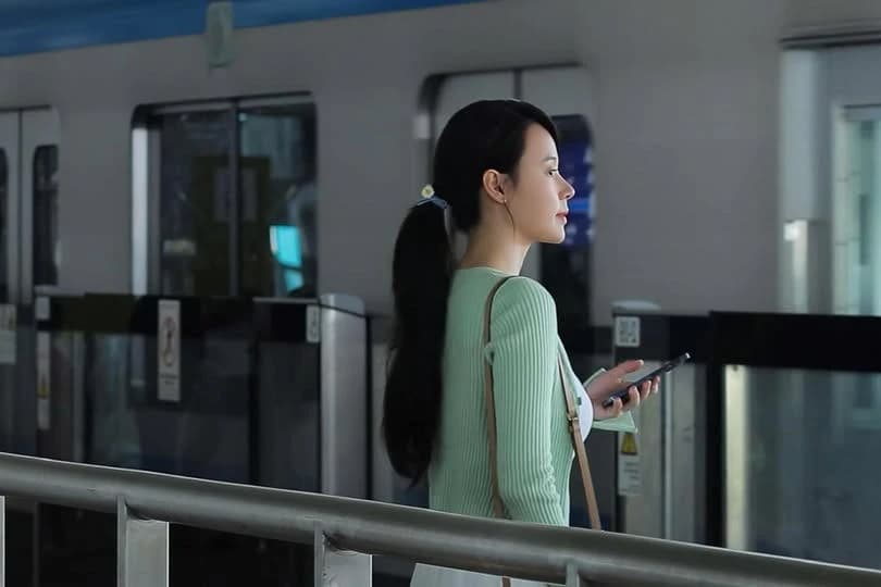 Midu bất ngờ chia sẻ khoảnh khắc một mình đầy tâm trạng, hôn nhân hiện tại ra sao?