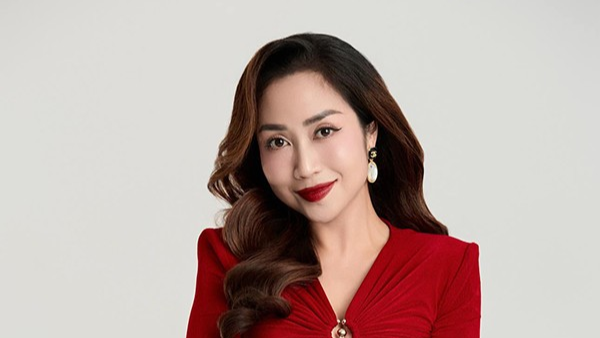 NSƯT Ốc Thanh Vân đình đám một thời bỏ xứ sang Úc, giờ về nước gây choáng với cuộc sống hiện tại