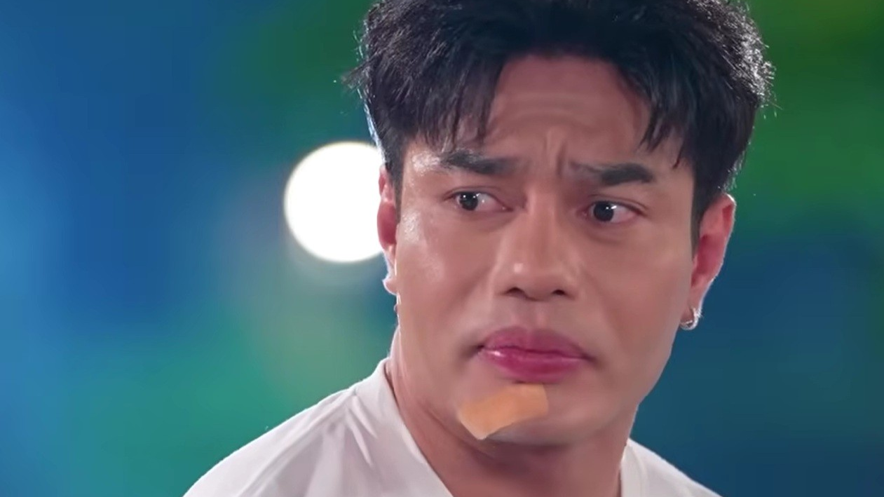 Lê Dương Bảo Lâm tự tuyên bố 'hết thời' khiến CĐM ngỡ ngàng