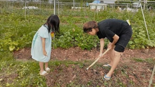 Hoa hậu đông con nhất Vbiz: Gặp cú sốc tới mức nhập viện tâm thần, phải rao bán biệt thự 100 tỷ