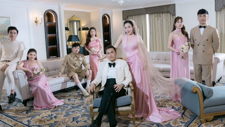 Đám cưới siêu đặc biệt của Hồ Quỳnh Hương gây sốt trên cả báo Mỹ, Trung Quốc