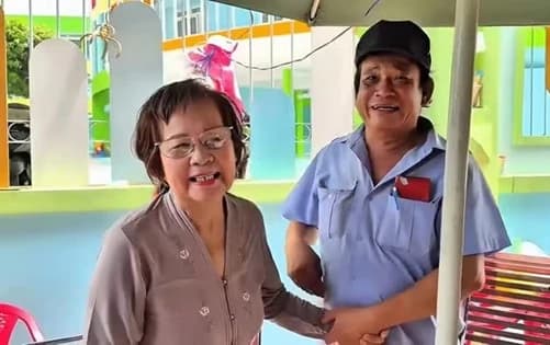 Nghệ sĩ cải lương Tuấn Cường: Gần 80 tuổi vẫn phải đi giữ xe kiếm sống