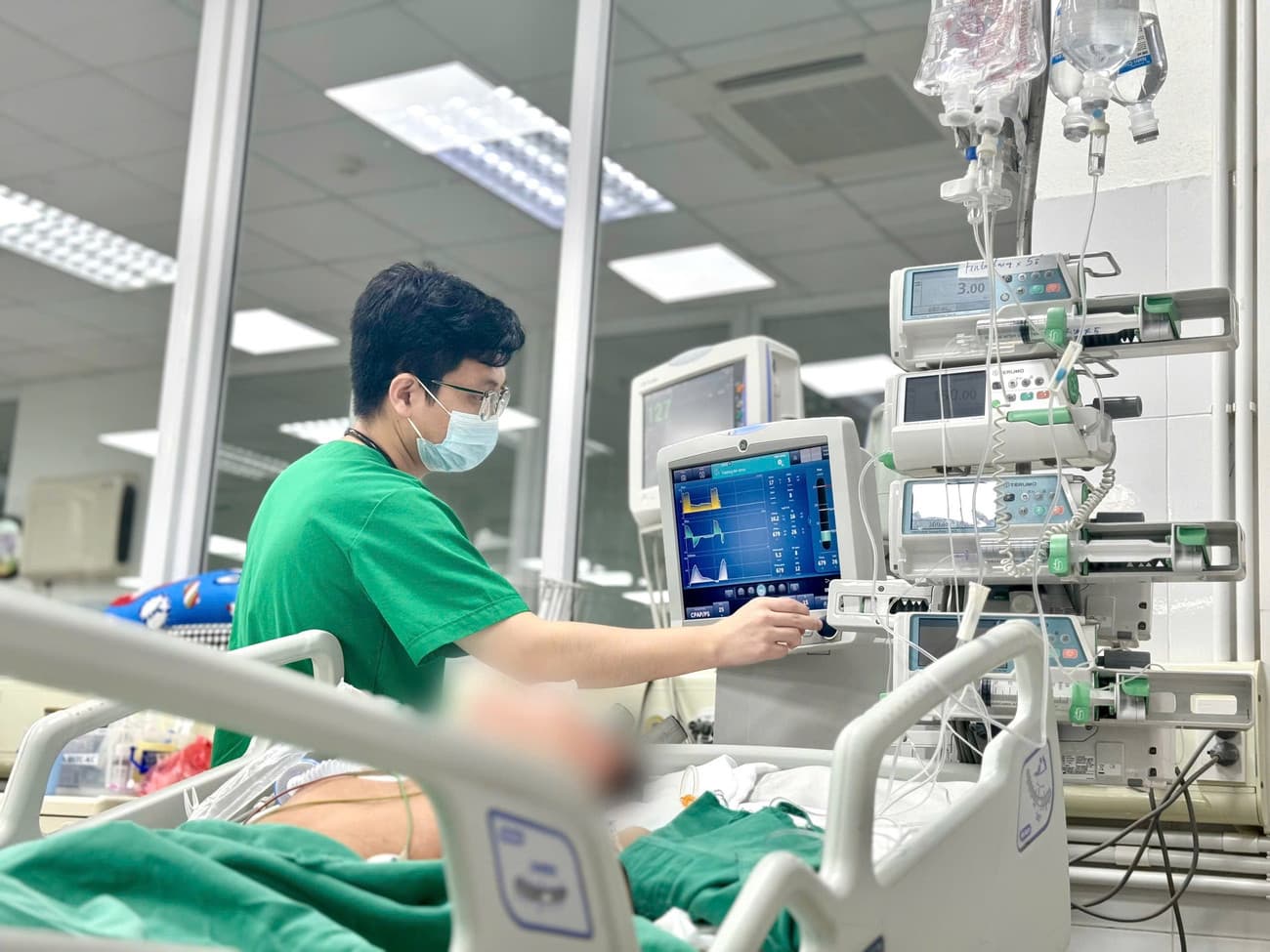 Cảnh báo mùa hè: Nam sinh 17 tuổi tổn thương thần kinh nặng vì viêm não Nhật Bản