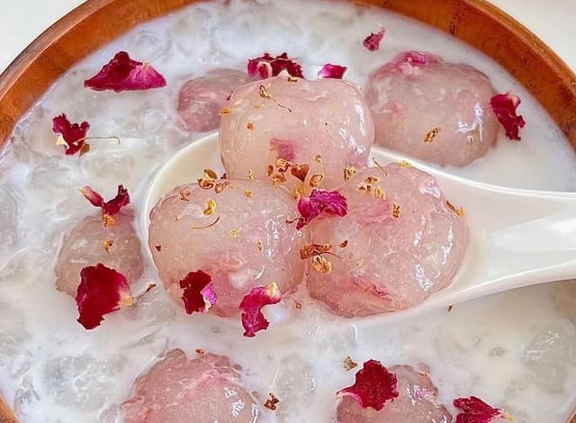 Loài hoa người Việt cực thích 'trưng cho đẹp', nhưng ít ai ngờ là 'thần dược' với sức khỏe và sắc đẹp, chống ung thư