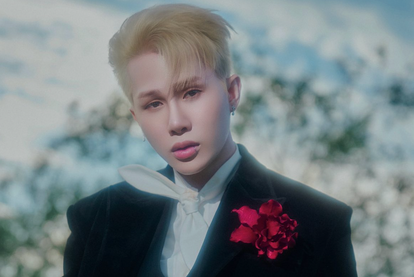 Hết thời câu view bằng ngôn từ phản cảm