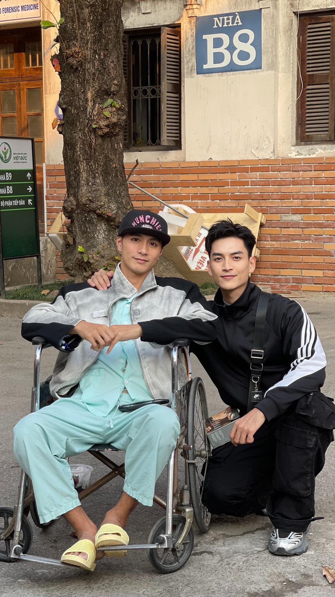 Tình hình mới nhất của nam người mẫu gặp tai nạn lật xe ở Lào Cai