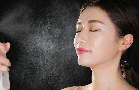 8 thói quen chăm sóc da mùa hè đang âm thầm phá hủy làn da của bạn