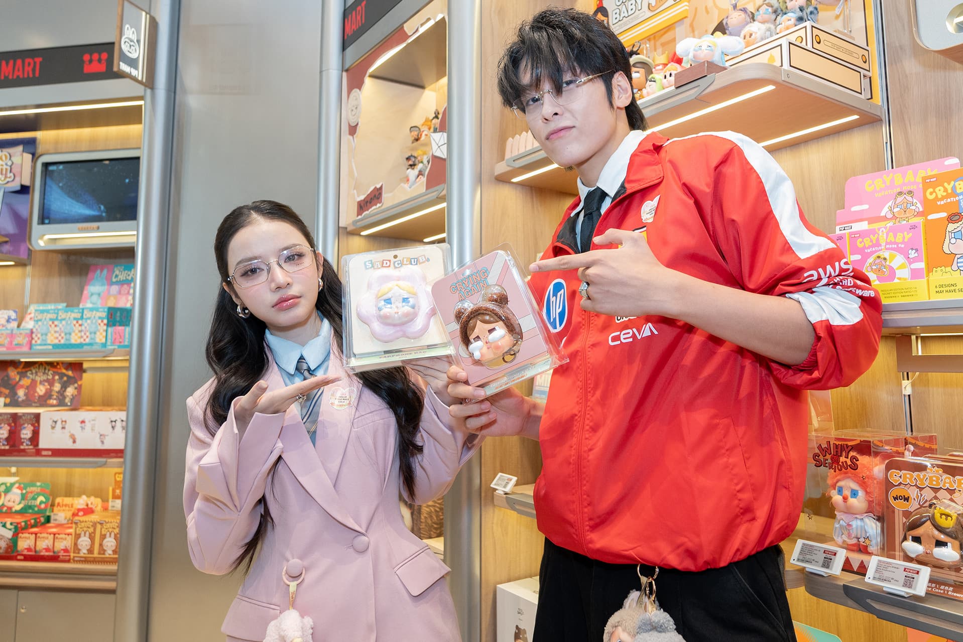 LyLy - Vĩnh Đam tình cảm hội ngộ, 'đổi đời' sau phim 450 tỷ của Trấn Thành