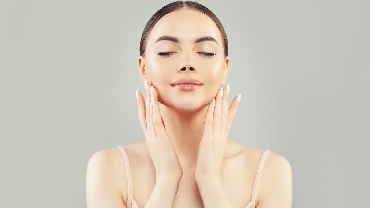 Vì Sao Da Vẫn Cần Dưỡng Ẩm Vào Mùa Hè?